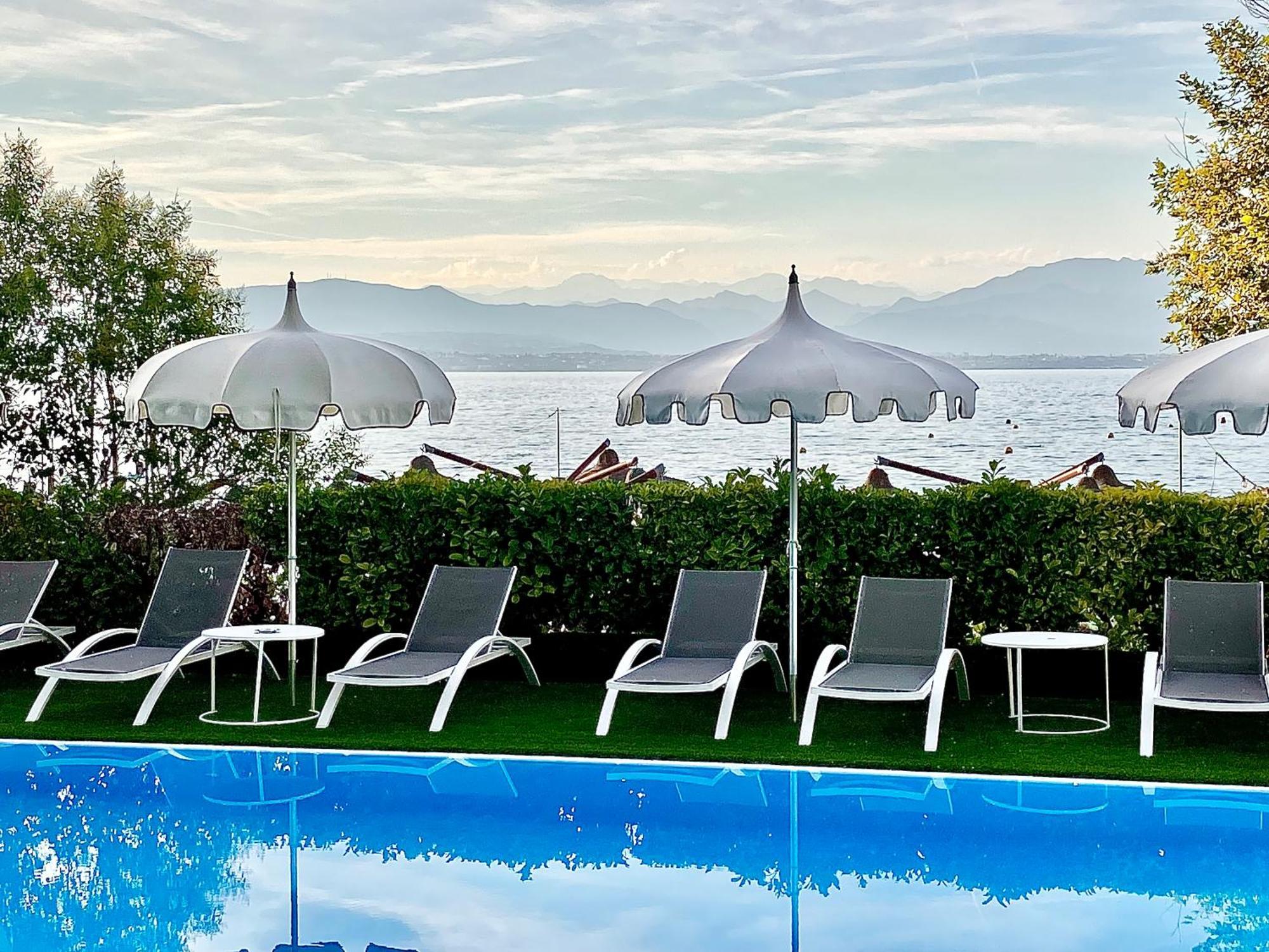 Hotel Aquila D'Oro Desenzano Дезенцано-дель-Гарда Экстерьер фото